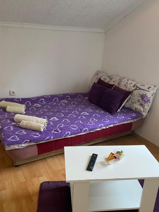 Apartmani Petra Новий Сад Екстер'єр фото